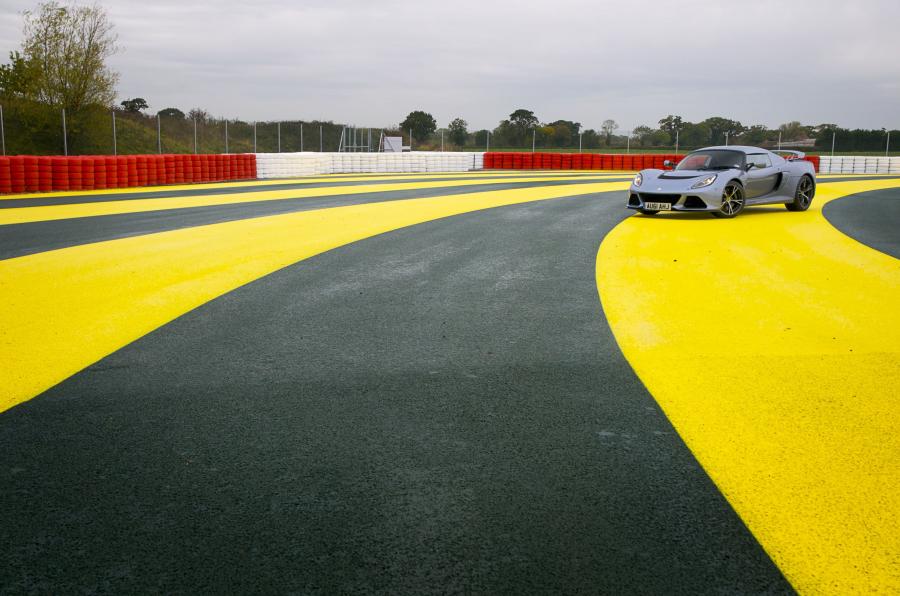  Lotus Exige S 2012 года  (фото 24 из 42)